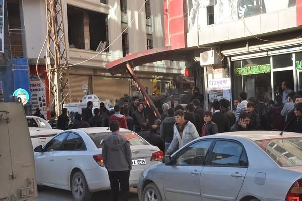 Gözaltı gerginliği!