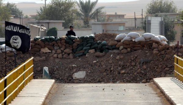 İşte en tehlikeli mevzideki IŞİD'liler
