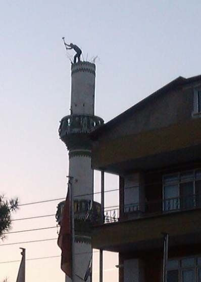 Allah'a emenat minare yıkımı