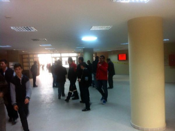 Lisede asansör kazası: 7 öğrenci yaralı