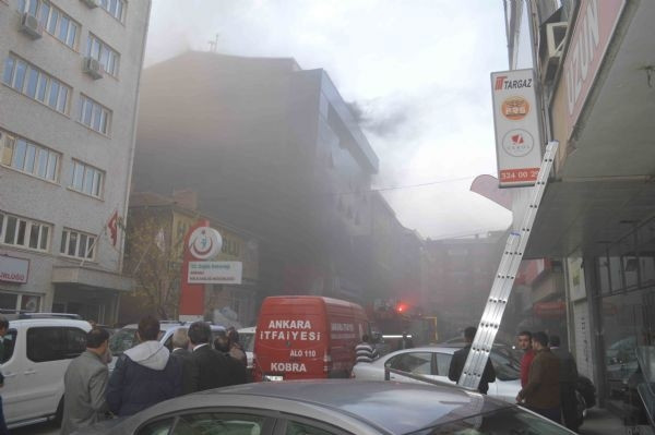 Halk Sağlığı Müdürlüğü'nde yangın