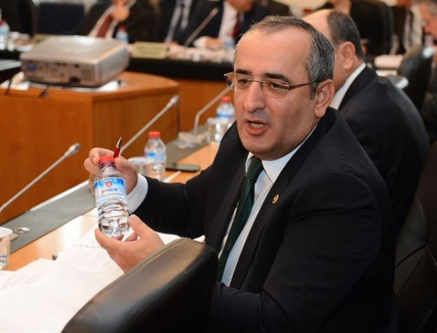 AK Parti'liler Atatürk Orman Çiftliği toplantısına gelmedi