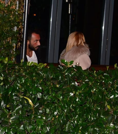 Hadise ile Hakan Baş ilk kez yan yana görüntülendi
