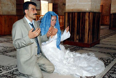 Onlarınki bir aşk hikayesi