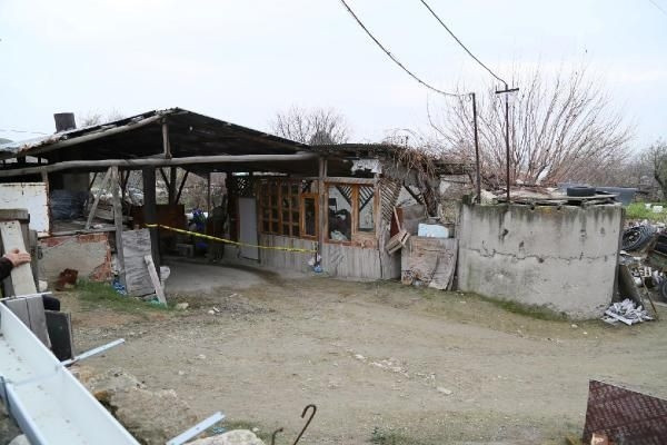 Anne babasını öldürdü
