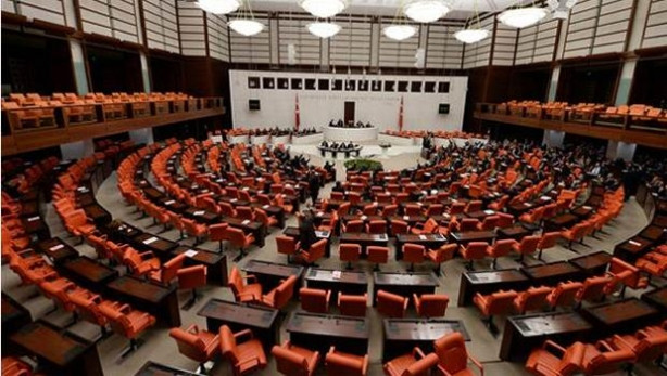 2015 Bütçe görüşmelerinde neler yaşandı