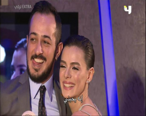 Sarp Apak rol arkadaşı Özge Özpirinçi'yi anlattı