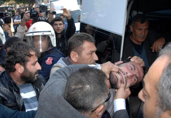 Polis böyle gözaltına aldı