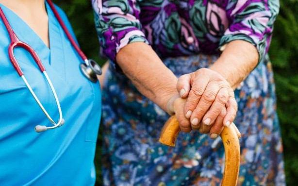 Alzheimer riskini azaltan 17 önlem