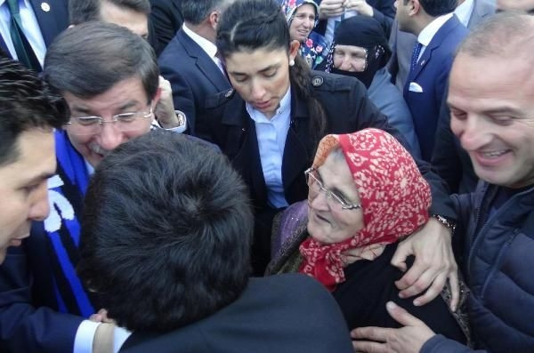 Erdoğan'ın dedesinin mezarını ziyaret etti