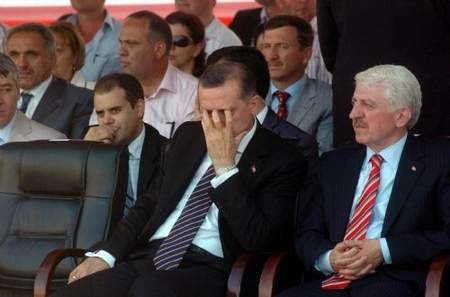 Yoğun tempo Erdoğanı yordu