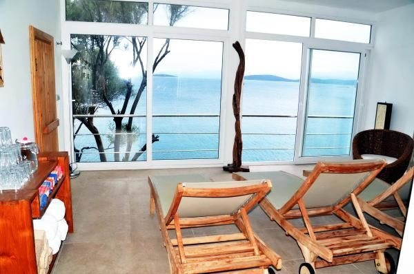 Dünyaca ünlü model Bodrum'da iş kuruyor !