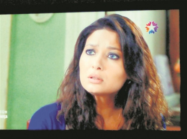 Nurgül Yeşilçay'a sanal botoks!