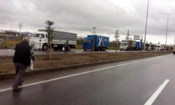 İzmir-İstanbul yolu 45 saat sonra açıldı!