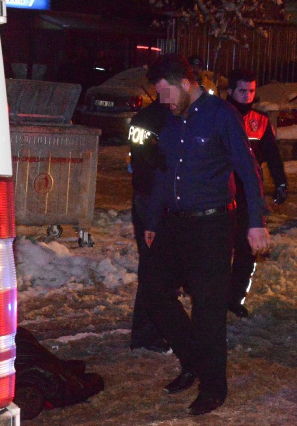 'Sen daha ölmedin mi?'