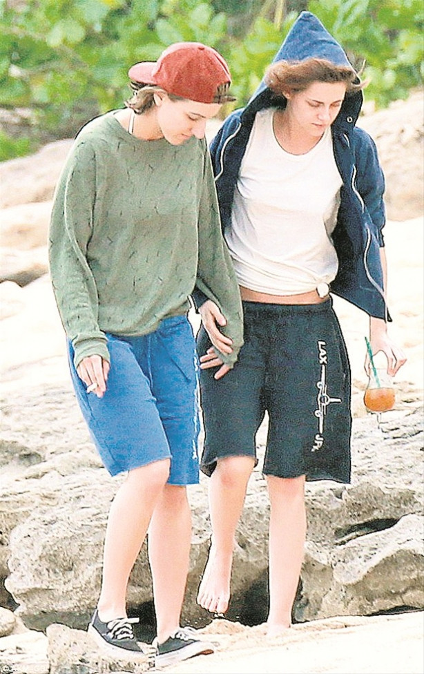 Kristen Stewart şaşırtmaya devam ediyor!