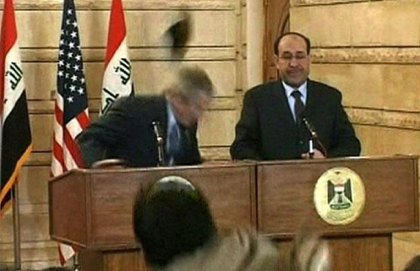 2008′den günümüze ayakkabılı protestolar