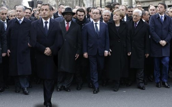Fransa Sarkozy ile böyle dalga geçti