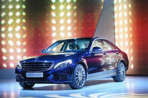 Detroit Auto Show'dan en sıcak kareler