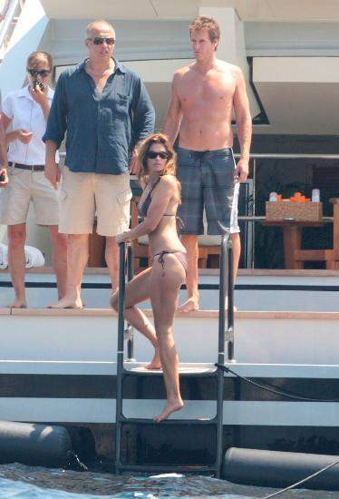 Cindy Crawford hala formda