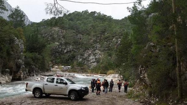 Antalya'da kayıp 3 öğrenci bulundu