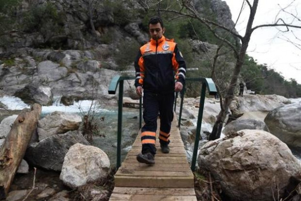 Antalya'da kayıp 3 öğrenci bulundu