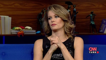 Burcu Biricik'i bakın nereden tanıyoruz?