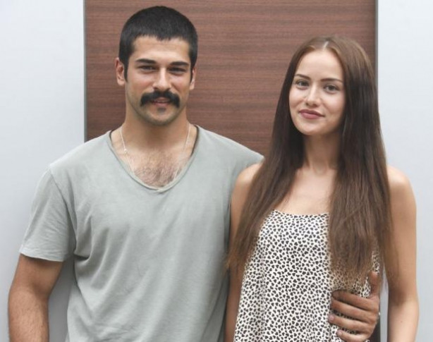 Burak Özçivit ve Fahriye Evcen'den nikah provası