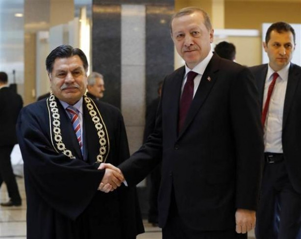 AYM'deki yemin törenine Cumhurbaşkanı ve Başbakan da katıldı