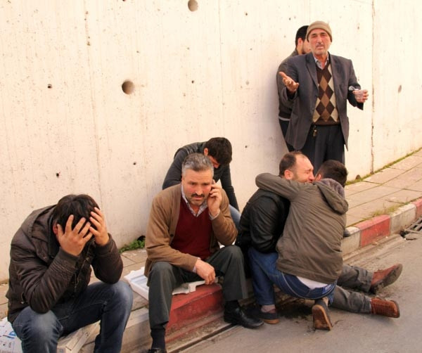 Mersin’de korkunç yangın: 3 ölü, 7 yaralı
