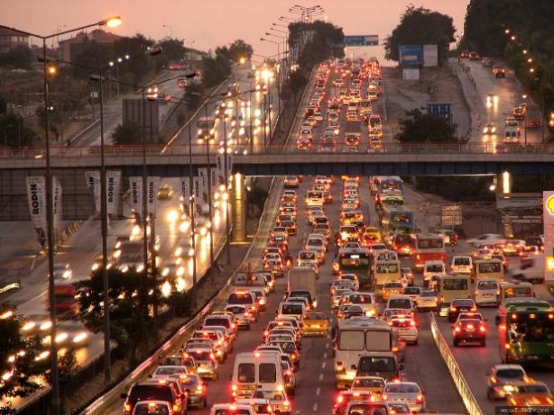 İstanbul dünyanın en kötü ikinci trafiğine sahip