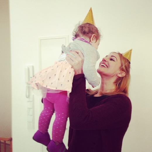 Meryem Üzerli kızının doğum gününü kutladı