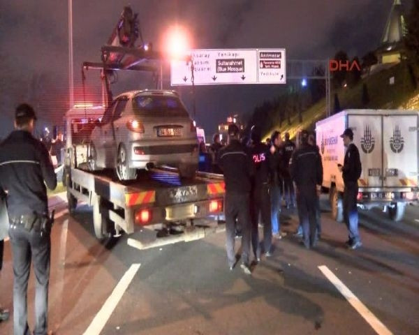 Otomobilin altına aldığı cesetle 5 kilometre gitti