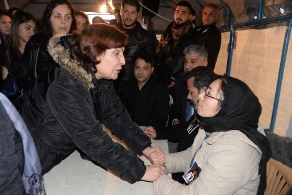 Üniversitede toplanan 15 bin kişi Özgecan için yürüdü