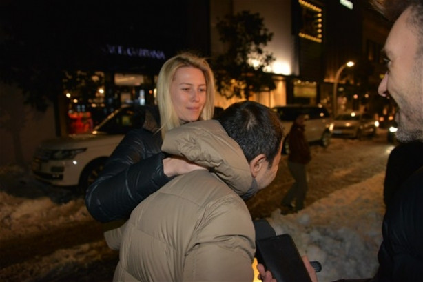 Chloe Serdar Ortaç'a acımıyor!