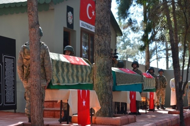 Ecdat yadigarı emanetlere özel tören