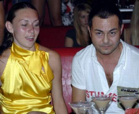Serdar Ortaç fena dağıttı