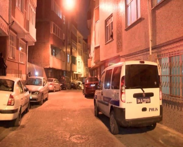 Karısını boğarak öldürdü, cesedi kokmasın diye naftalinledi