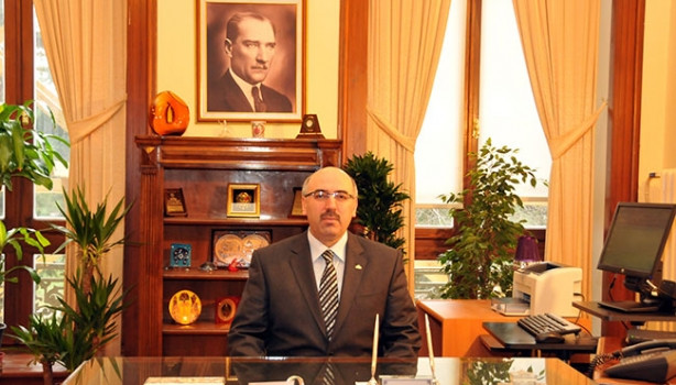 İstanbul Üniversitesi’nde rektörlük yarışı!