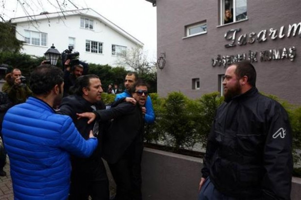 Erol Büyükburç'un cenazesinde olay çıktı