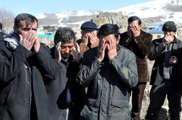 Baba Erkan Aslan: Bugün Nehir'in düğünü
