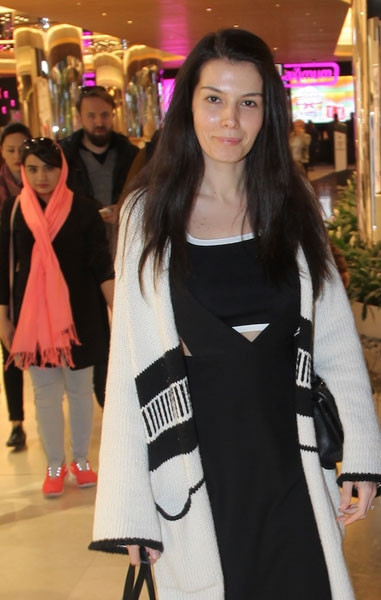 Hatice Şendil makyajsız yakalandı