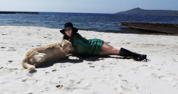 Hande Yener sezonu açtı