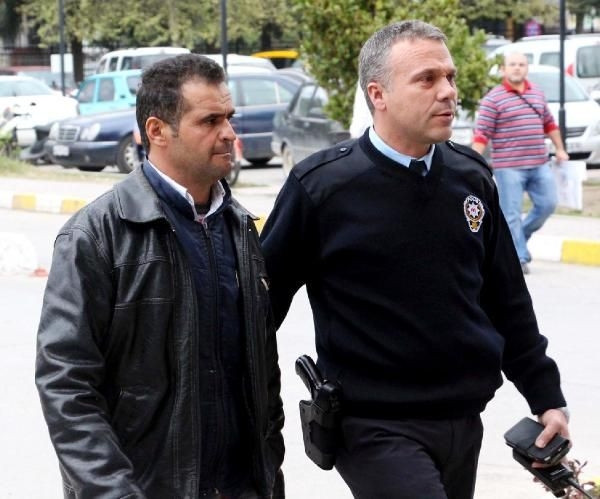 Yürekleri dağlayan cenaze töreni
