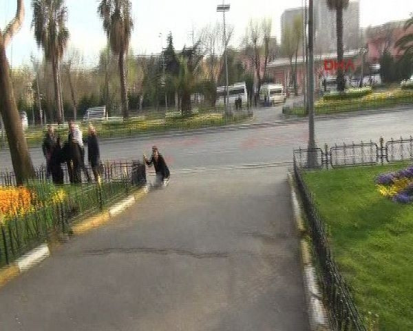 Emniyet Müdürlüğü'na saldırı
