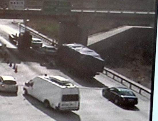 Bu görüntüler bombalı saldırıdan dakikalar önce çekildi