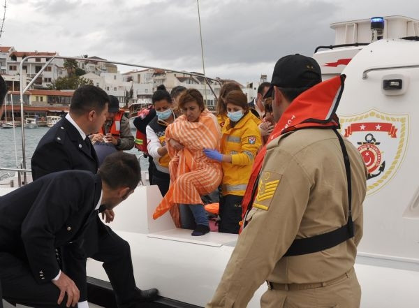 Kaçak teknesi battı: 6 ölü!