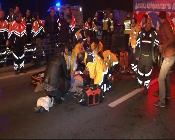 Haliç Köprüsü üzerinde alev topuna döndü