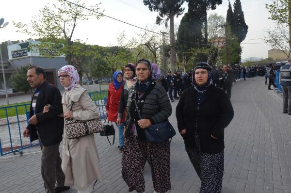 Soma sanıkları gece yarısı gizlice getirildi