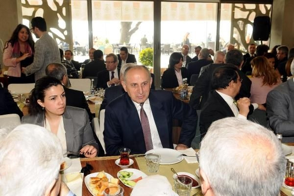 CHP, İstanbul adaylarını tanıttı